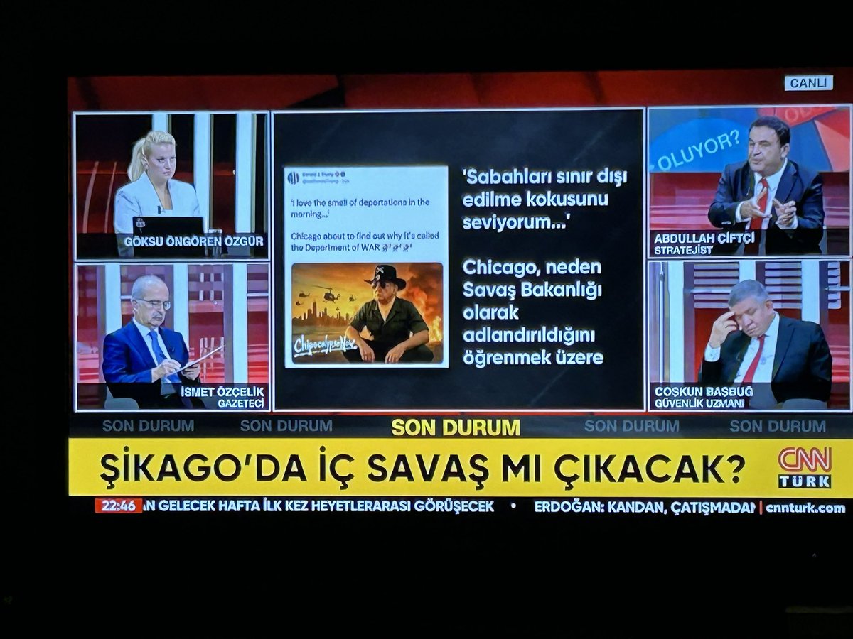 CHP İstanbul İl Başkanlığı polis ablukasında ve insanlar parti binasına girmek istiyor. Bu sırada yandaş haber kanallarındaki gündem: Chicago’da iç savaş mı çıkacak. Distopyanın içinde yaşıyoruz.
