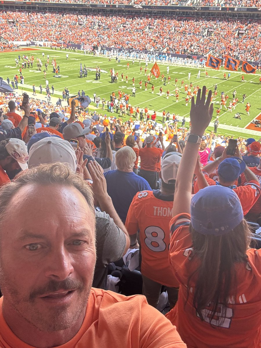 Let’s go Broncos!!!
#BroncosCountry