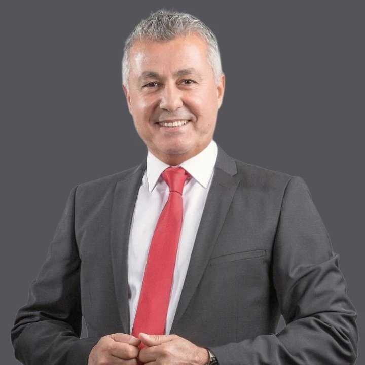 Eski Manavgat Belediye Başkanı Şükrü Sözen, hakkında yürütülen soruşturma kapsamında yurt dışına çıkmak isterken Sabiha Gökçen Havalimanı’nda gözaltına alındı.

nefes.com.tr/sukru-sozen-go…