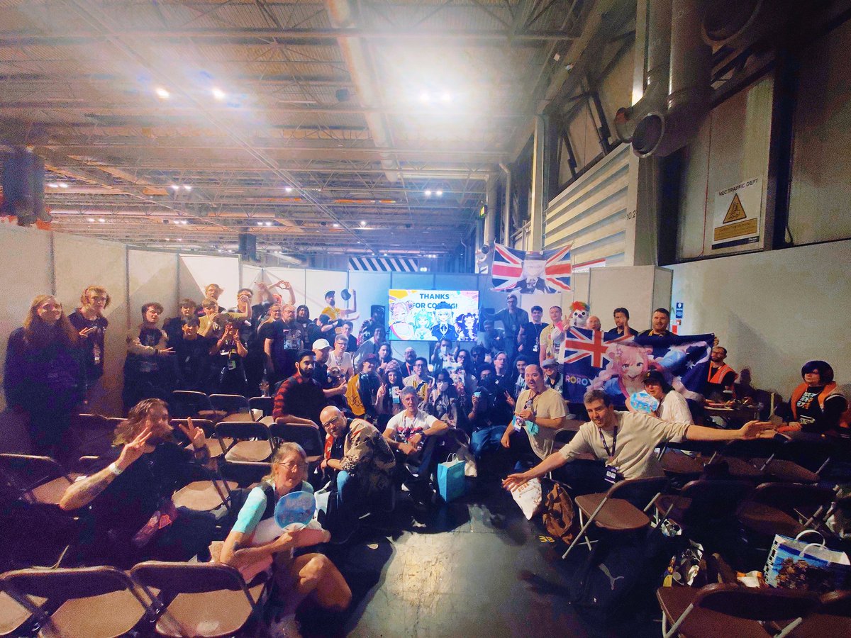 ReLoopVirtual's tweet image. Thank you for coming to our panel today! We're so surprised that there were more people than seats available.
Thank you for showering Re:Loop! with so much love. 🩷🩵🤍💜 We hope you enjoyed our activities all throughout VeXpo! Please tag us in pictures you've taken!