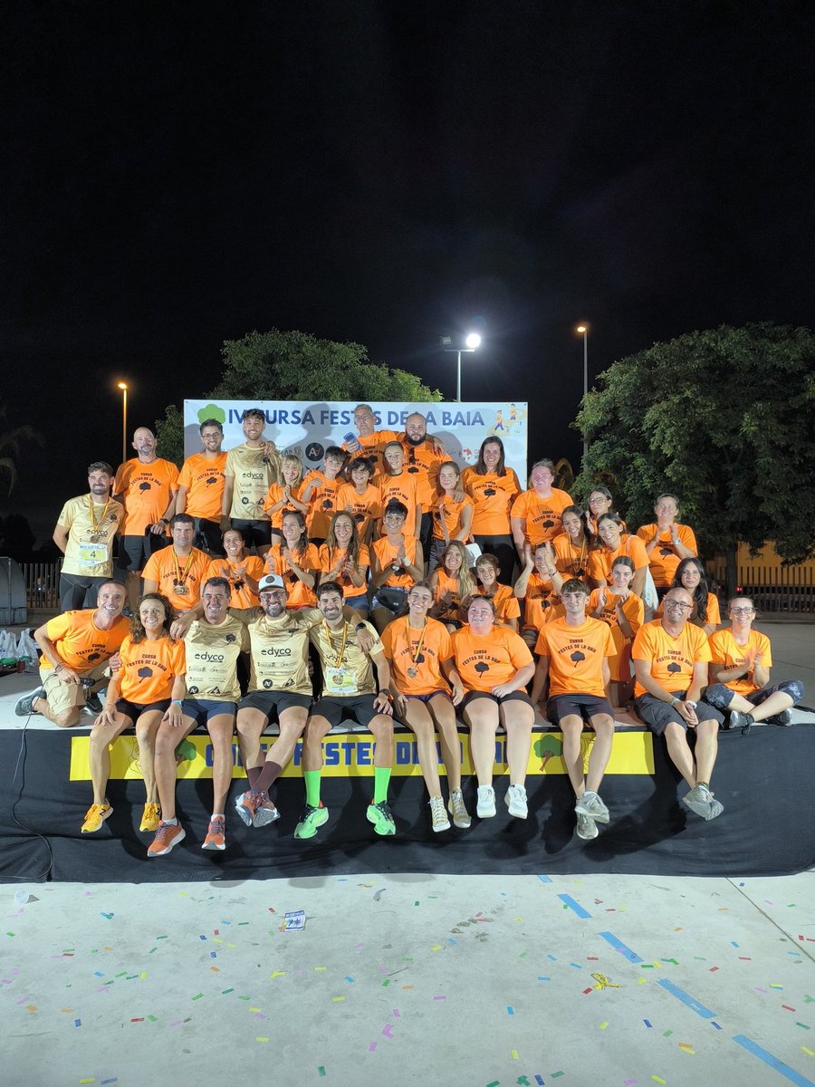 🧡 El lloc més alt del podium sempre sera per a l'equip de voluntaries i voluntaris de #cursafestesdelabaia 🫶🏾
La quinta edició, ja ve en molta força! 💪🏾
#LaBaia #campdelx #Elx #Elche #cursa #voluntaris #voluntaries