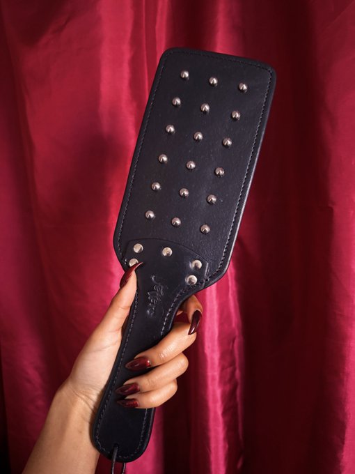 Watch ༺ AMARA ༻'s leaked NSFW photo on TwXstars