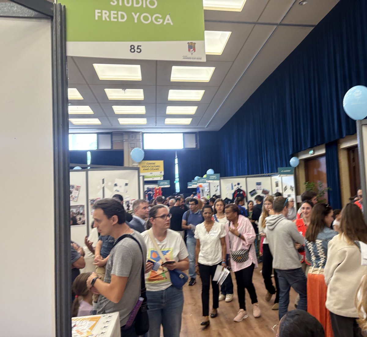 Forum des associations à Asnières 

Nouveau succès pour ce rendez-vous incontournable de la rentrée avec plus de 15 000 spectateurs sur une seule journée.

L'occasion de mettre en lumière et de remercier les si indispensables bénévoles qui font battre le coeur de notre ville !