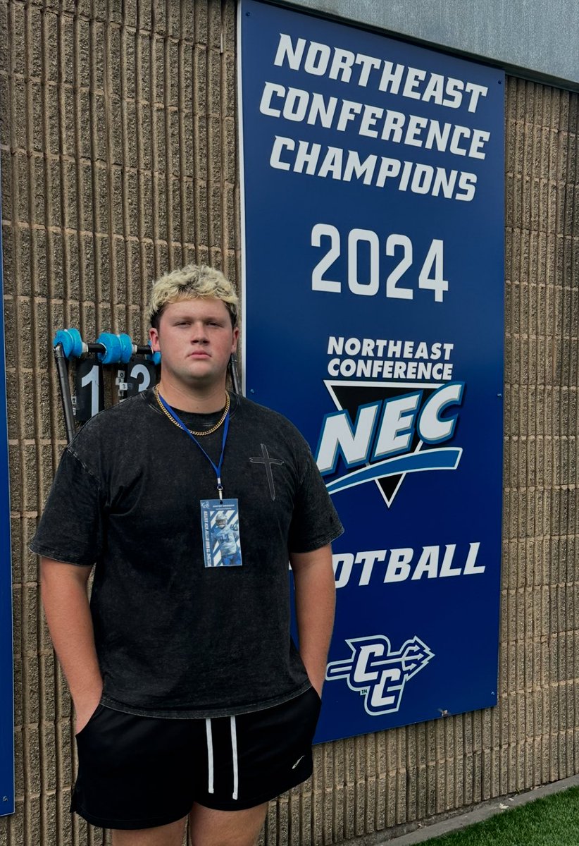 Thank you <a href="/Coach_Mershman/">Coach Aaron Mershman</a> <a href="/zachdeldin/">Zach Deldin</a> <a href="/CoachLecht/">Adam Lechtenberg</a> for the game day visit with my family.  Always great to be on campus and interact with everyone.  Glad we could be there for the home opener WIN!