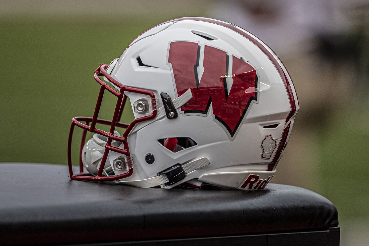 First Choice Recruiting (@fcrecruits) on Twitter photo We Are The Home Of D1 Recruiting ‼️
C/o 26, 27, 28 or 29 ! If You Are Interested In Being Recruited By The University Of Wisconsin ( <a href="/BadgerFootball/">Wisconsin Football</a> ) Please COMMENT film, RETWEET & DM. We Are Sending Over Playmakers For Evaluation.
#TheHome🏭 #OnWisconsin
<a href="/CoachFick/">Luke Fickell</a> We Are The Home Of D1 Recruiting ‼️
C/o 26, 27, 28 or 29 ! If You Are Interested In Being Recruited By The University Of Wisconsin ( <a href="/BadgerFootball/">Wisconsin Football</a> ) Please COMMENT film, RETWEET & DM. We Are Sending Over Playmakers For Evaluation.
#TheHome🏭 #OnWisconsin
<a href="/CoachFick/">Luke Fickell</a>