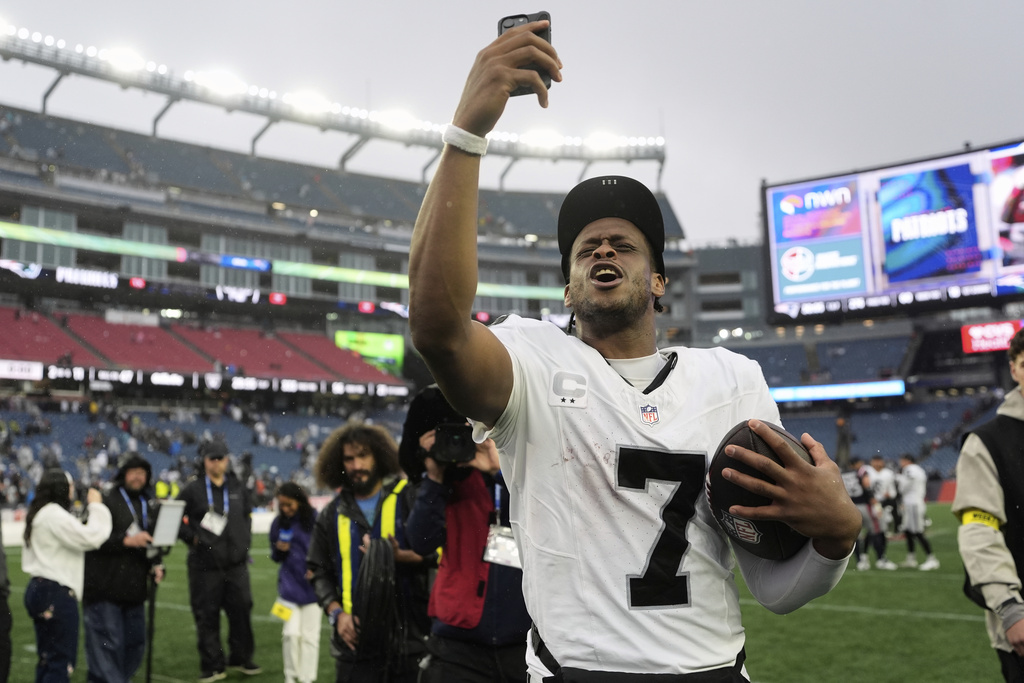 Nick Walters tweet media