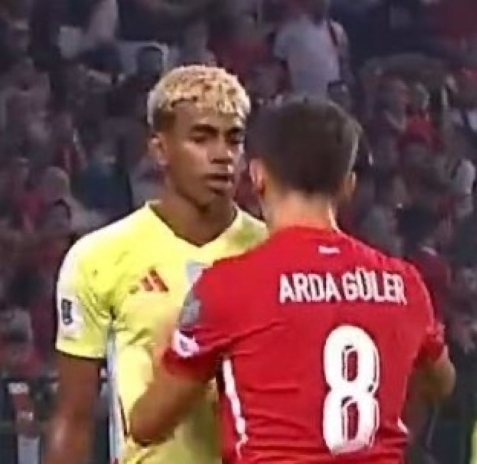 Sirkiye Milli Takımının Tarihi Boyunca Aldığı En Farklı Mağlubiyetler (Artık İhtiyacınız Olabilir)

24.04.1968: Polonya 8 - 0 Türkiye

14.11.1984: Türkiye 0 - 8 İngiltere

14.10.1987: İngiltere 8 - 0 Türküye

İspanya ile en büyük fark

17.06.2016: İspanya 3 - 0 Türkiye