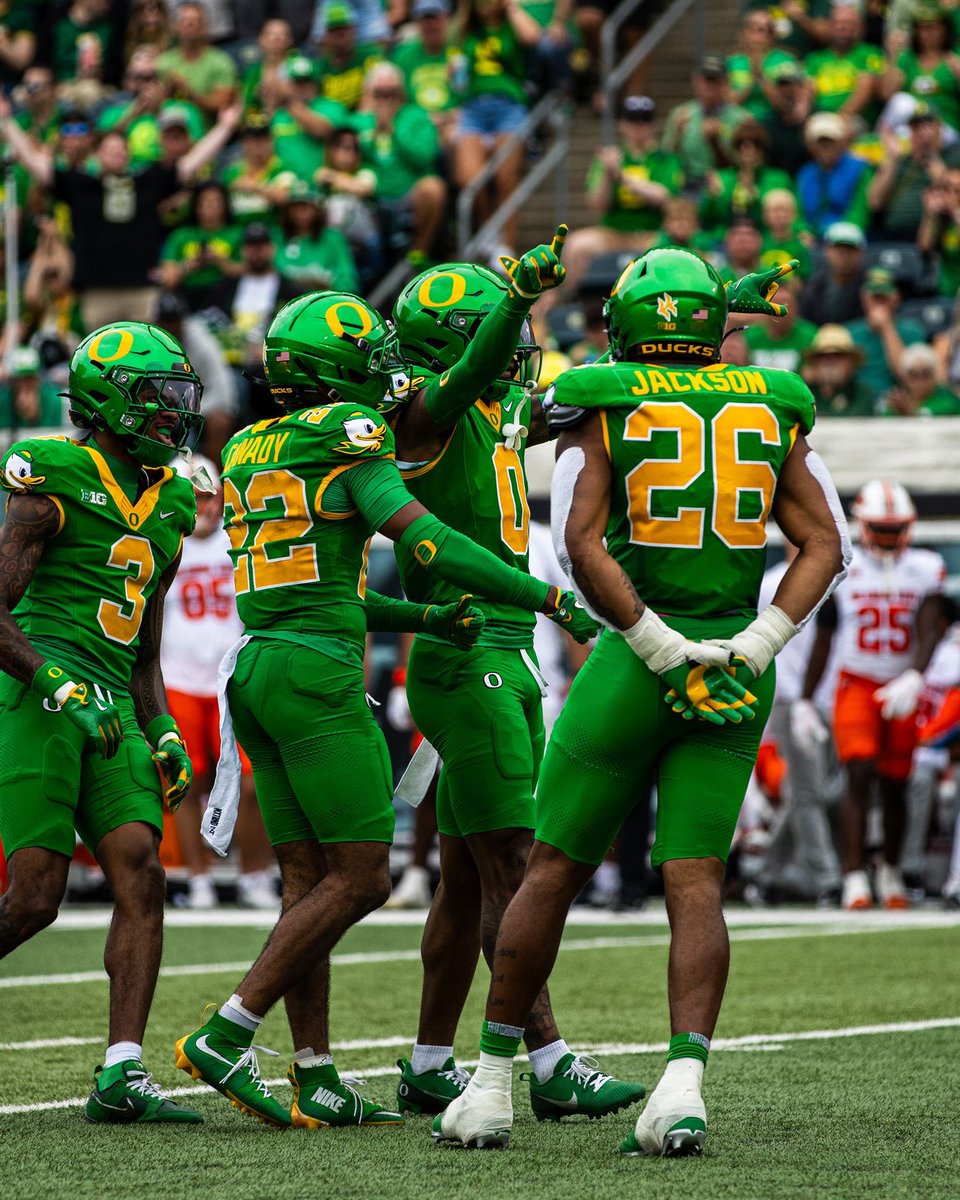 DAYLEN AUSTIN 🦇 tweet media