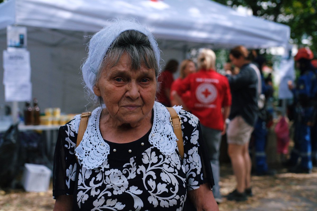 Experience Humans tweet media