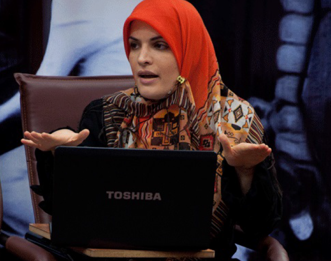 LawdanBazargan's tweet photo. Two sides of Dr. Shirin Saeidi: the same person, two different realities.
One day, it’s lace and lipstick in Arkansas.
Another day, it’s hijab and defending state narratives in Tehran.
Is anything about you consistent, @saeidi944101 
Or do you change colors depending on the location?
And let’s be honest, Arkansas has a problem.
Students at the @UArkansas are being taught by someone who seems to have no issue defending a brutal, gender-apartheid regime that jails women for showing their hair and executes dissenters.
This isn’t education.
It’s indoctrination dressed up in academic titles.
#FireSaeidi 
@UAtrav
@arkansasalumni
@KJNBNews
@arkansasnews
@TomCottonAR
@SarahHuckabee
@JohnBoozman
@RepRickCrawford
@RepFrenchHill
@Rep_SteveWomack
@RepWesterman