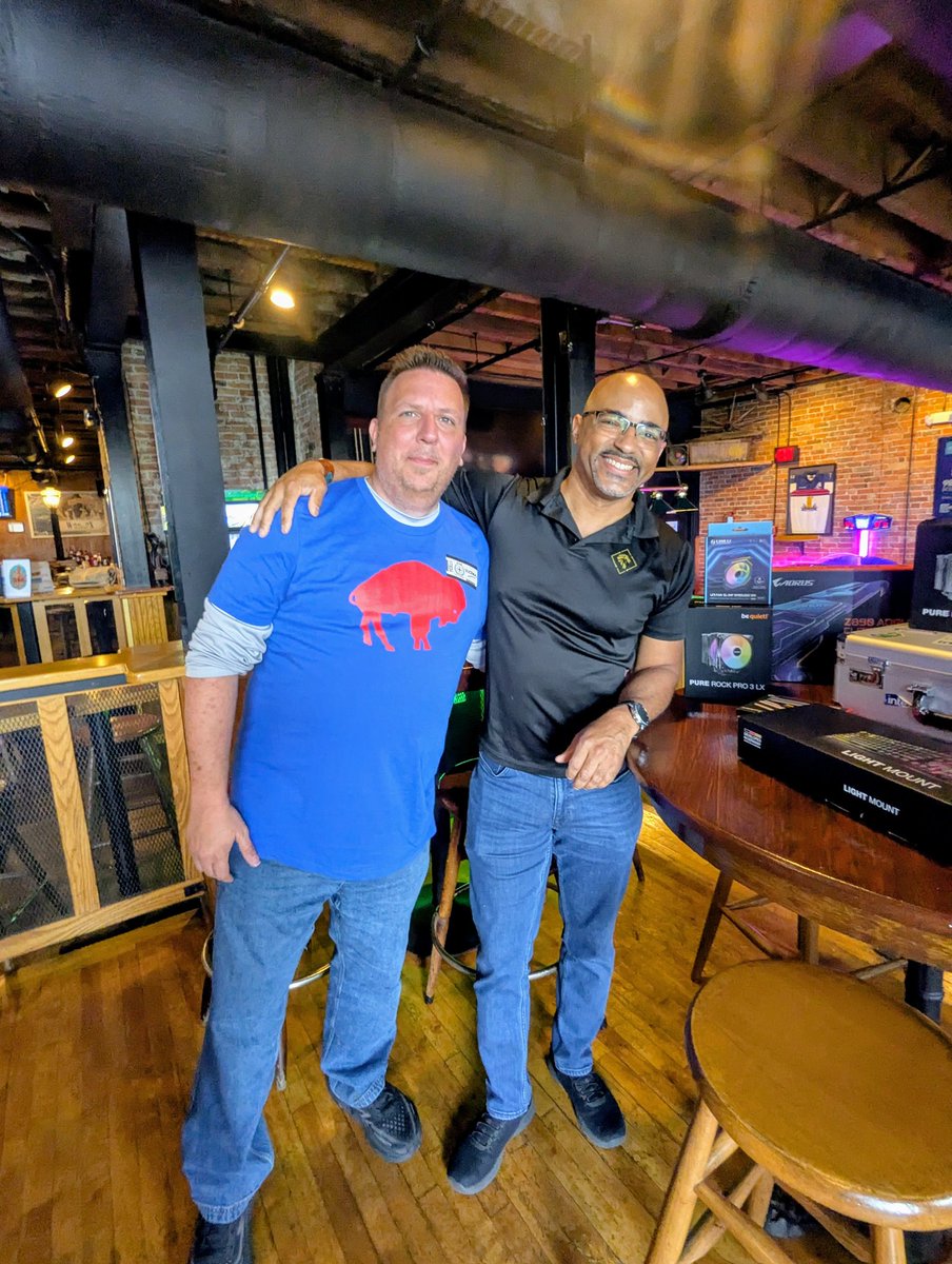 And a HUGE thank you to <a href="/Victura_Gaming/">Ｖ Ｉ Ｃ Ｔ Ｕ Ｒ Λ</a> for all the help and support and <a href="/DaPoets42/">DaPoets</a> for bringing the fire, friendship, and the cutest dang baby in the 'verse! Thank you so much for making the inaugural Buffalo Bar Citizen a great success and super fun time ya'll! 👍😎👍