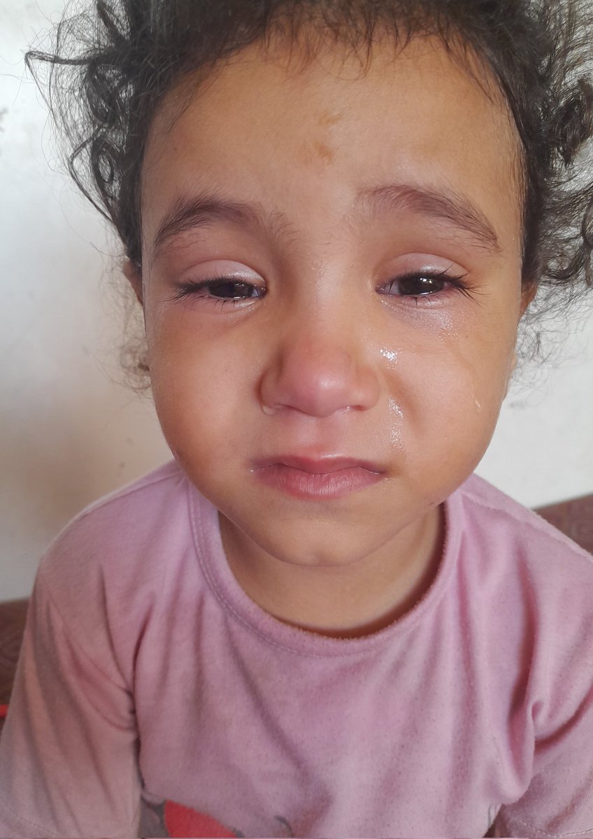 My little girl Rosette is crying from hunger. She wants to eat. Please donate and be a reason to save my little girl from hunger. I beg you, please do not ignore me. 
😭😭😭😭😭😭😭😭😭🙏
gofund.me/55ddcea8