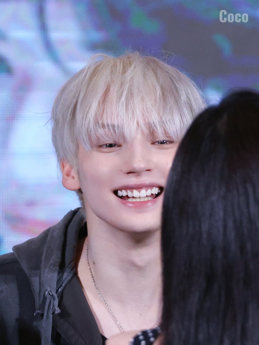 ningkaifolder's tweet image. oh huening kai's smile must have healing properties
