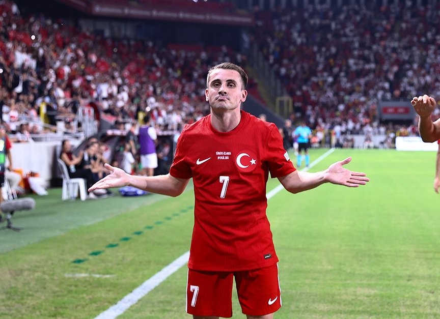 Keremin arkasına top atılmayacakmış, arkası dönük atılmayacakmış, havadan atılmayacakmış. Önüne atılınca da offside kontrolü yapsın bi zahmet. 
90 dakika sahada yoktu.

#BizimÇocuklar #kerem #millitakım #TURvSPA #TURvSPA