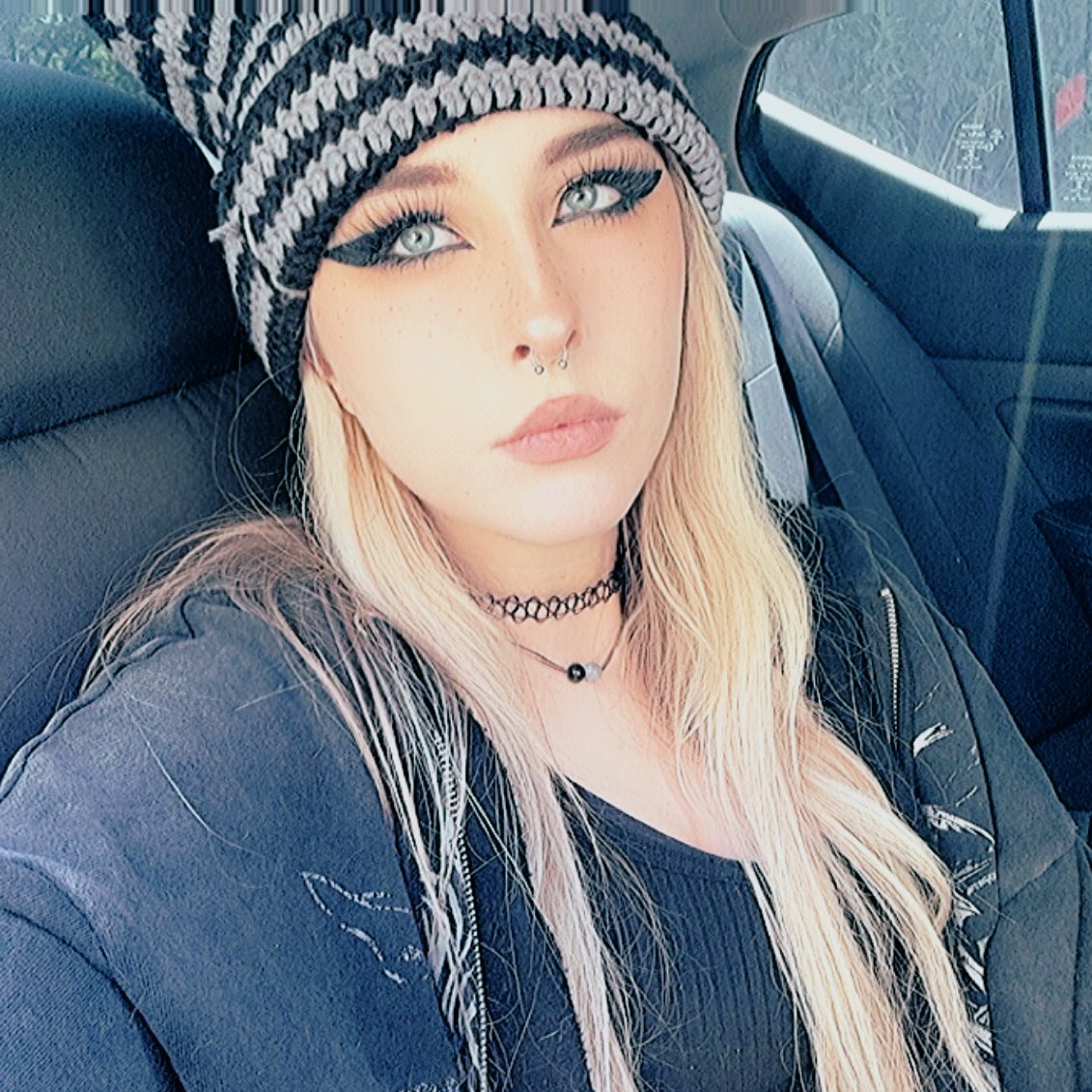 𝔞𝔫𝔤𝔢𝔩 ⟡.· tweet media