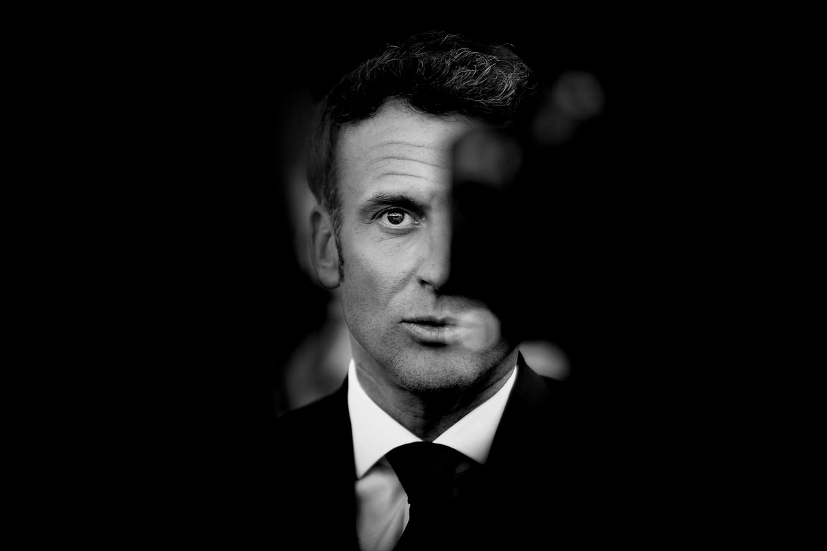 AlertesInfos's tweet photo. 🇫🇷 Emmanuel Macron a nommé 6 Premiers ministres en 8 ans. https://t.co/b9C66jJUac