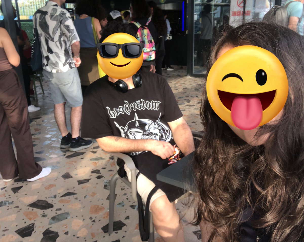 hafif muzuk tweet media