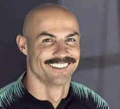 🇹🇷⚽️🇪🇸 L'Espagne vient d'enterrer la Turquie 6-0 ! Une humiliation totale pour une équipe qui n'a rien à faire en Europe. Direction la Coupe d'Asie pour affronter les nomades du désert, les moines du Tibet ou les pingouins de l'Antarctique. Pathétique !