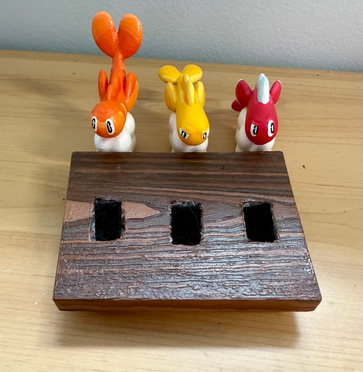SmolVGC's tweet photo. Velcro tatsugiri for friend :) little guys https://t.co/SWb5wi1mmZ