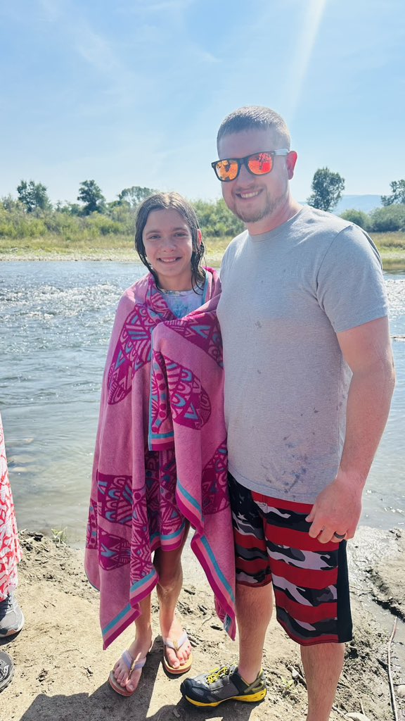 kyle_gilstrap's tweet photo. The number of baptisms we have been able to do this summer has been humbling and exciting! From my daughter to a group of 6 today, it has been a blessing to see people take that next step! It’s exciting to see God changing lives here in Montana! https://t.co/YxG4CJzdUZ