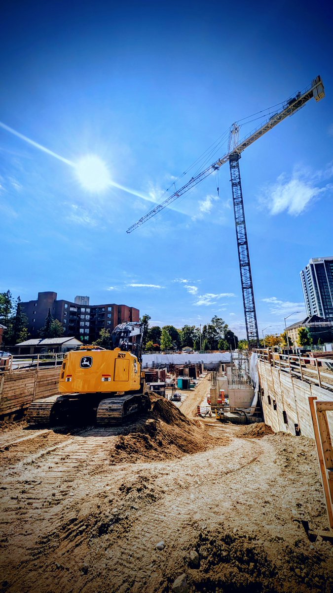 Scott Andrew Collyer tweet media