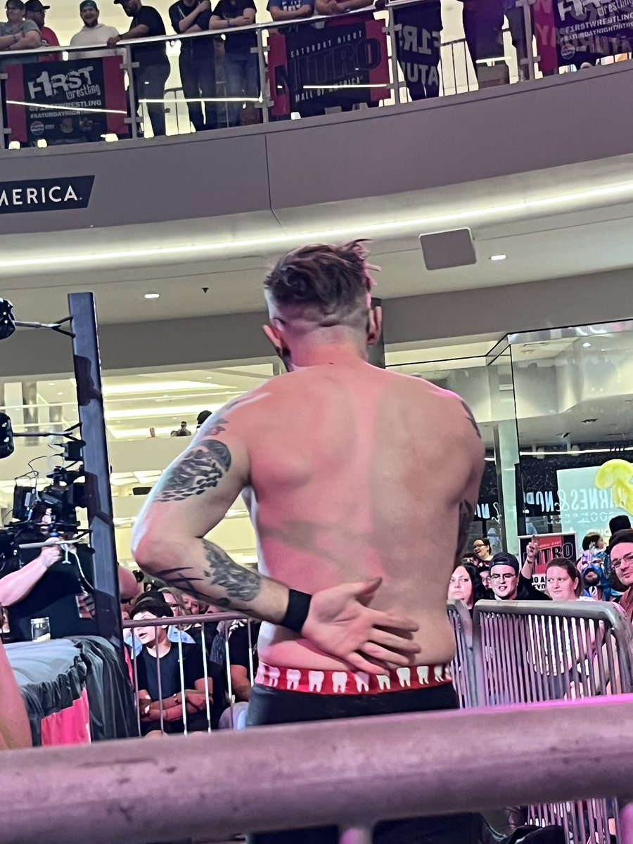 Courtney S (@cswessinger) on Twitter photo 