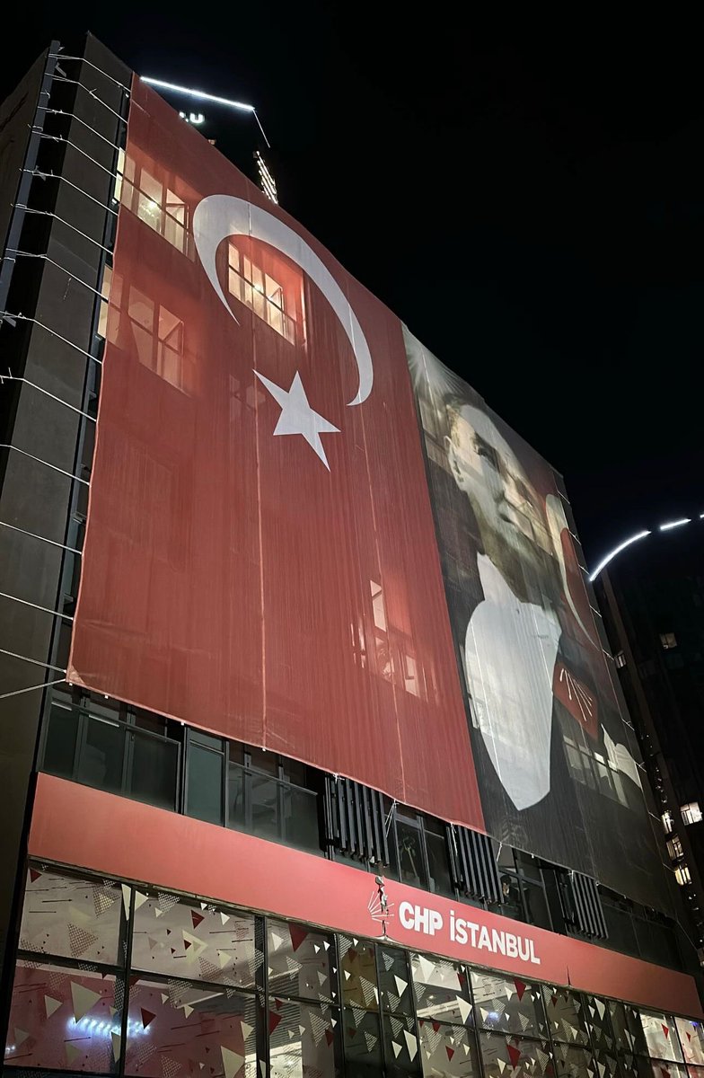 CHP teslim alınamaz!

#chpistanbul
#KayyumaGeçitYok 
#CHPTeslimAlınamaz