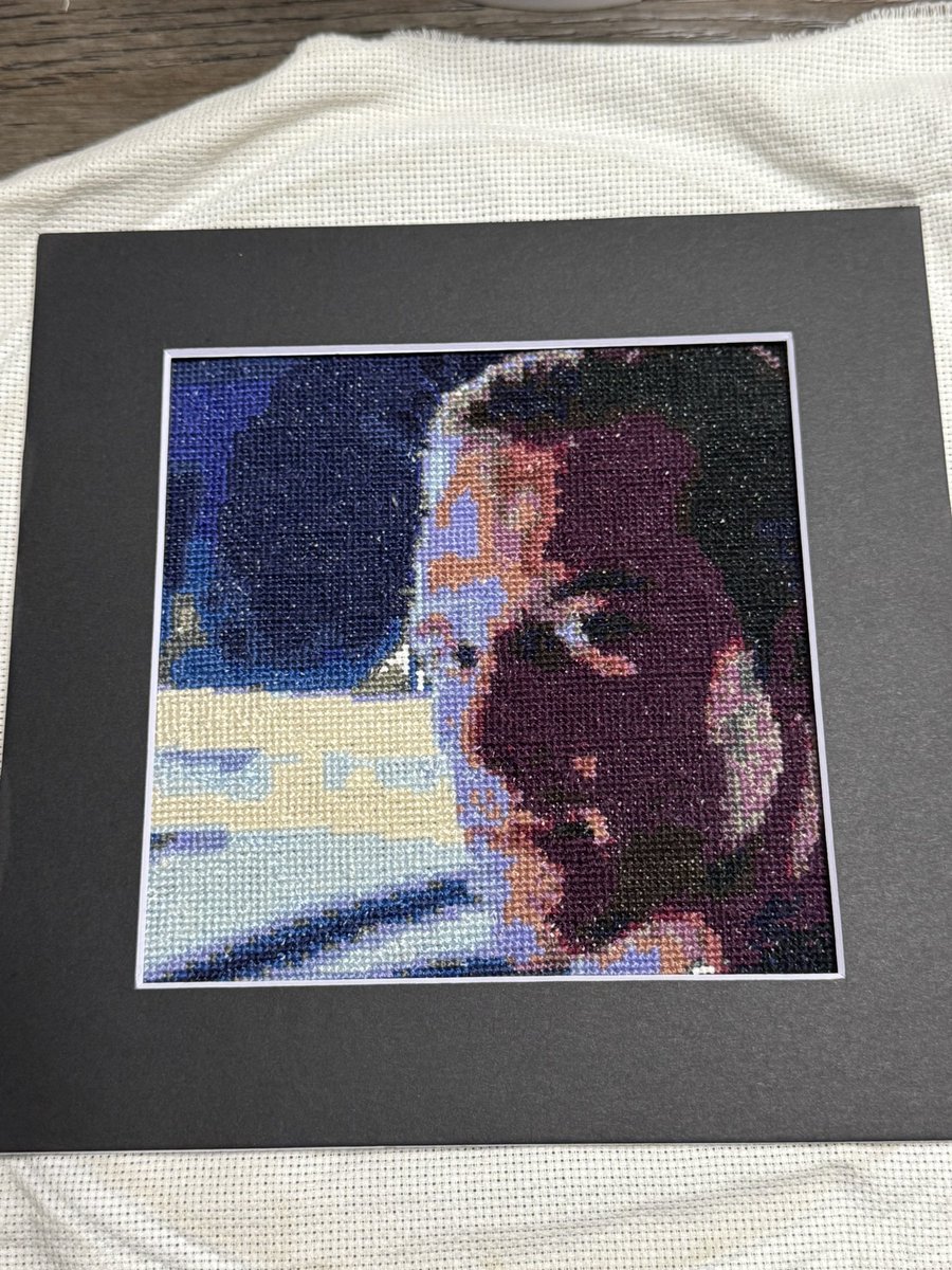 boring_jen20's tweet photo. Forgot I had done this one a few months back, I abandoned it because I didn’t like the colors. But it actually fits in nicely with my 6 x 6 series. #svechnikov #svech #crossstitch https://t.co/wp4T7eKqLl