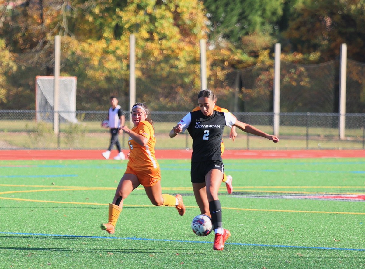MCGREGOR AND BRUNNER SCORE IN THE SECOND HALF AS LADY CHARGERS EARN A TIE WITH KNIGHTS

chargerathletics.com/sports/wsoc/20…