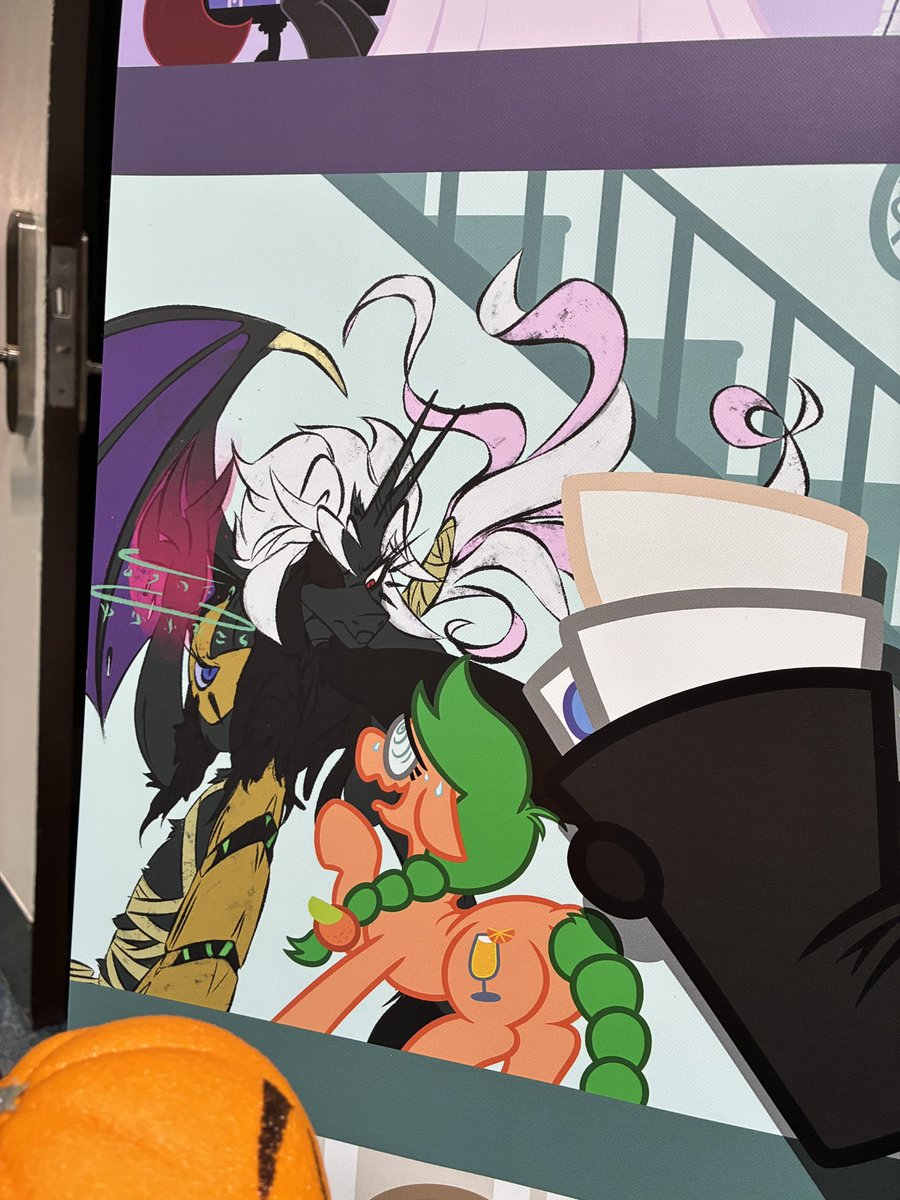 It found a good home at auction, so I wanted to show you all an OC I was honored to draw this year! The edgiest mare you’ll ever see!