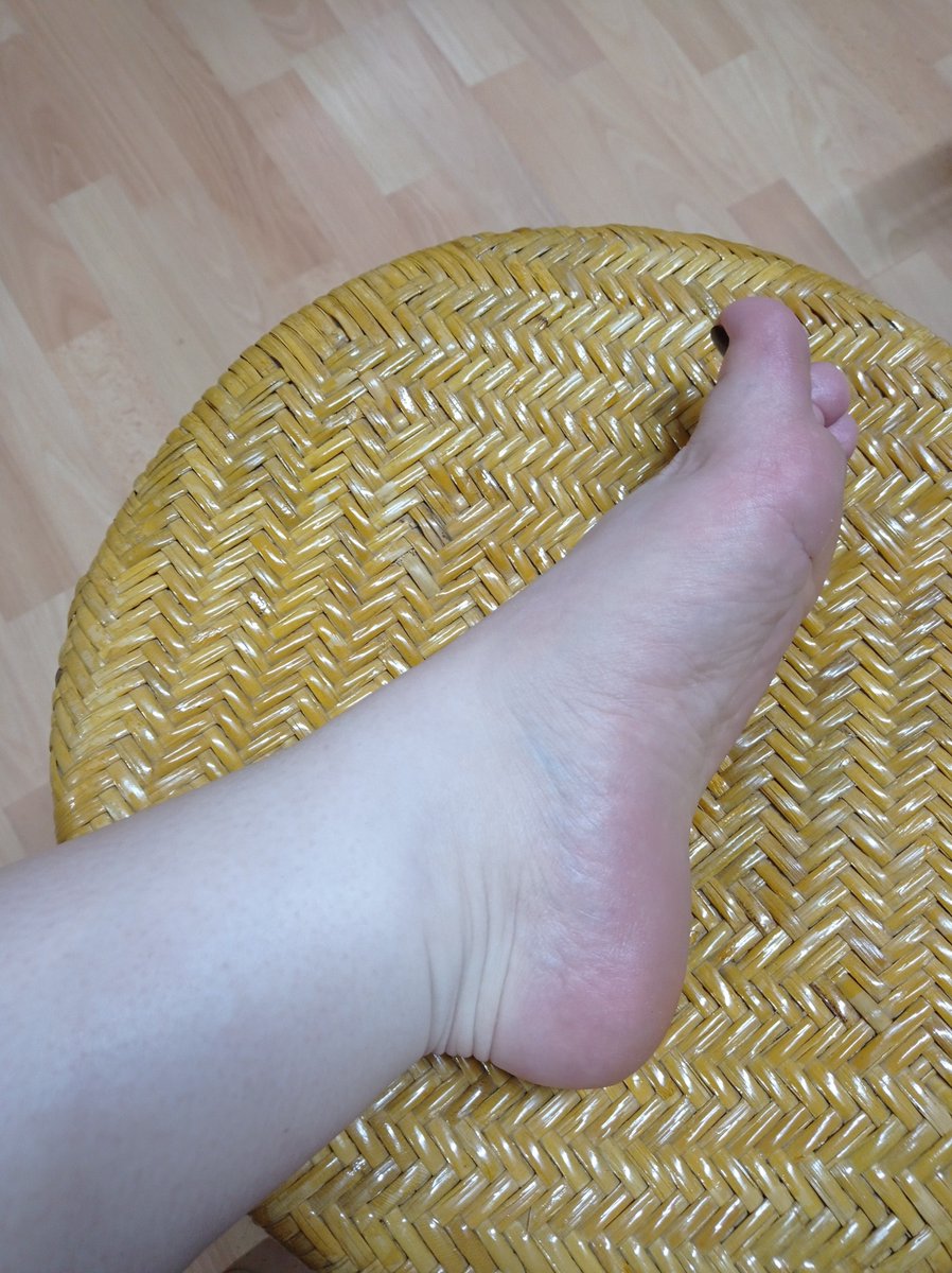 just putting up my foot after a long day... 

Subscribe to my onlyfans account to see pics and videos of my amazing feet and soles:  onlyfans.com/bbw2feet

#Feet #feetِ #footfetısh #feetworshi̇p #legsday #soles #toes

#longday