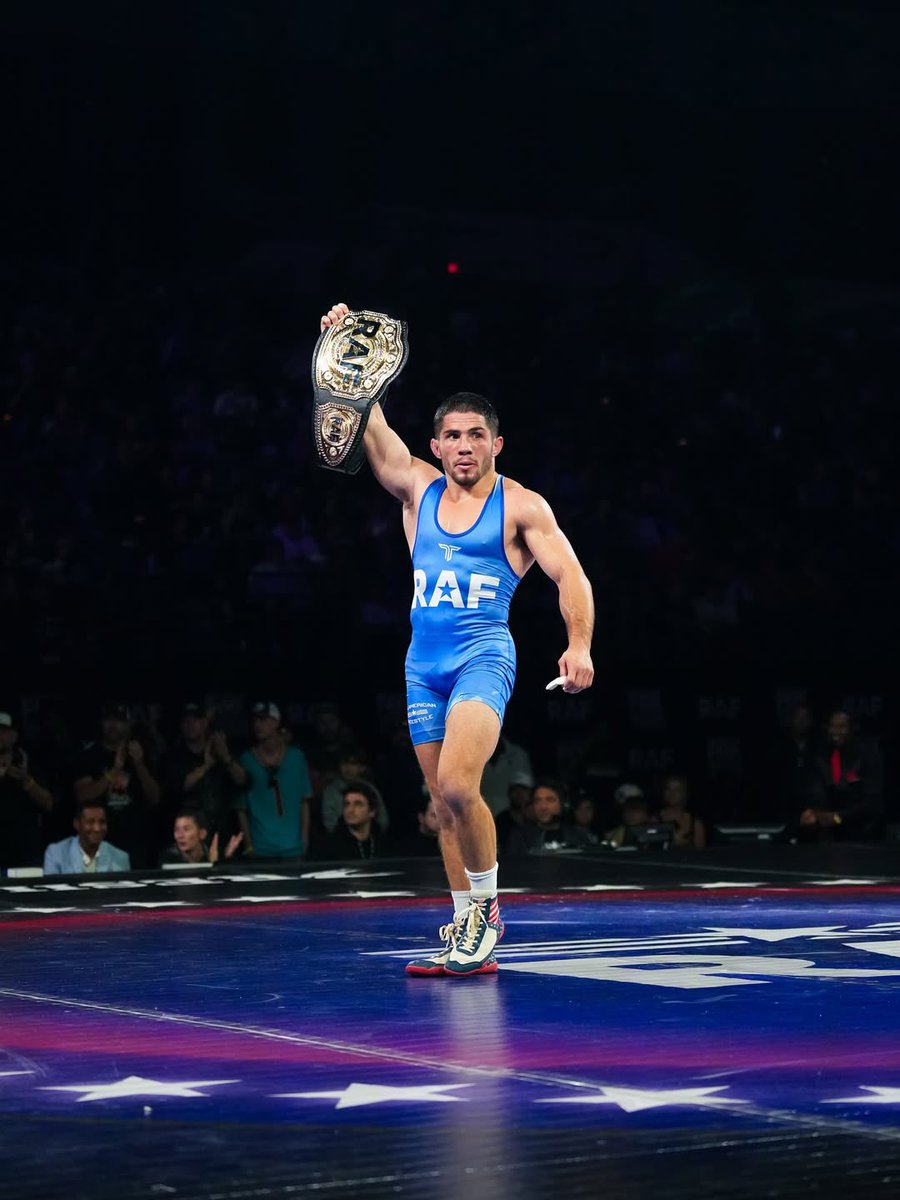 Nathan Tomasello became the first RAF Champion at RAF01 winning the RAF Bantamweight Championship in the nights opening match. 🏆

He defeated Matt Ramos, 4-3.