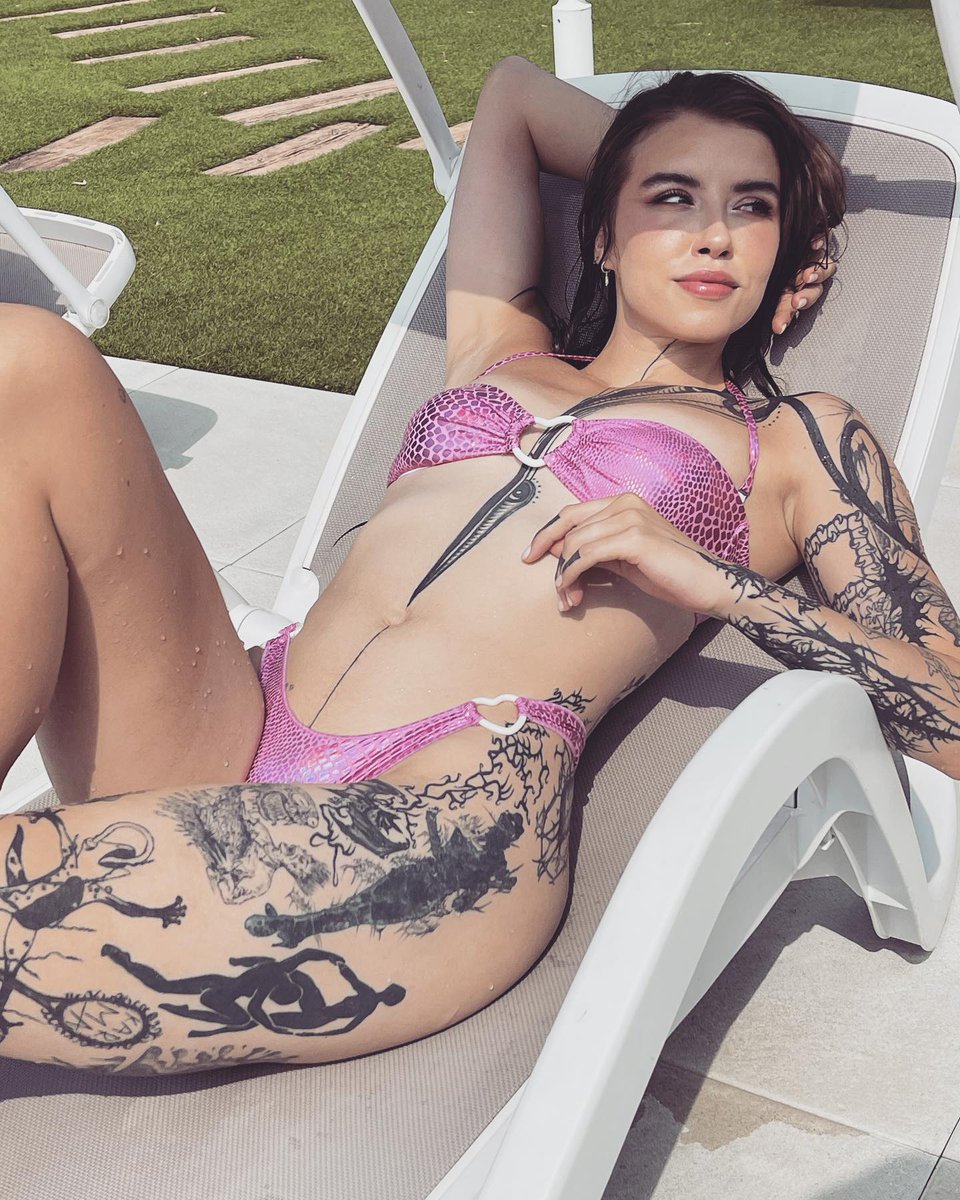 Enjoying the last days of summer.

#lewdrp #nsfwrp #openrp #anyrp #mvrp