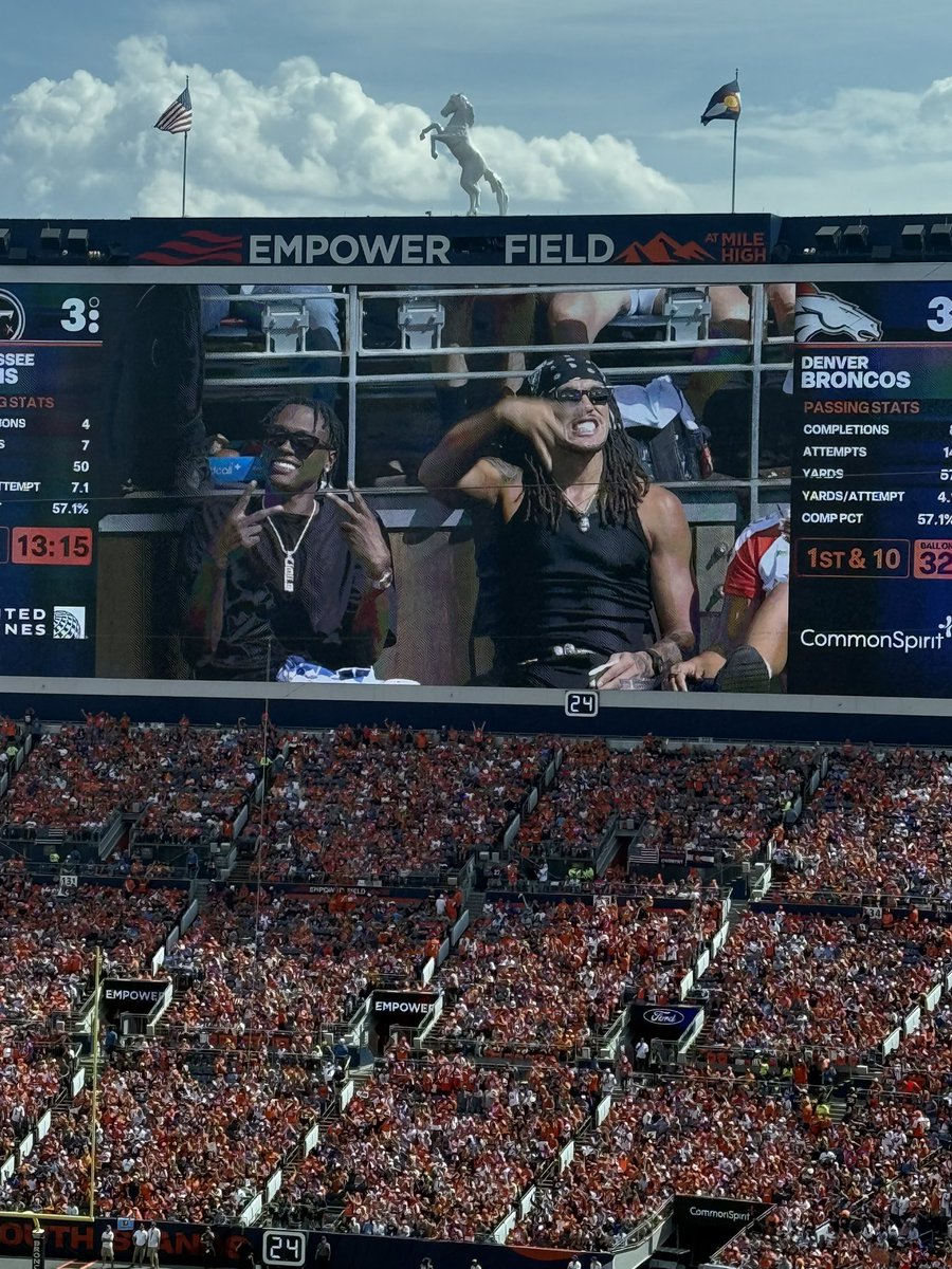 Peyton Watson &amp; Aaron Gordon supporting #broncoscountry 🔥