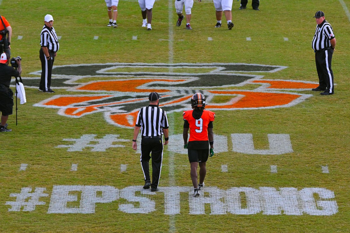 SanSemAthletics's tweet image. There are moments when life overshadows the scoreboard. That was the case before and during Seminole’s 55-0 win over Lyman on Sept. 5.
shsnolessports.com/one-for-ethan/

@BokeyFootball #Football @FSUFootball #EPStrong #EP9 #EthanPritchard
