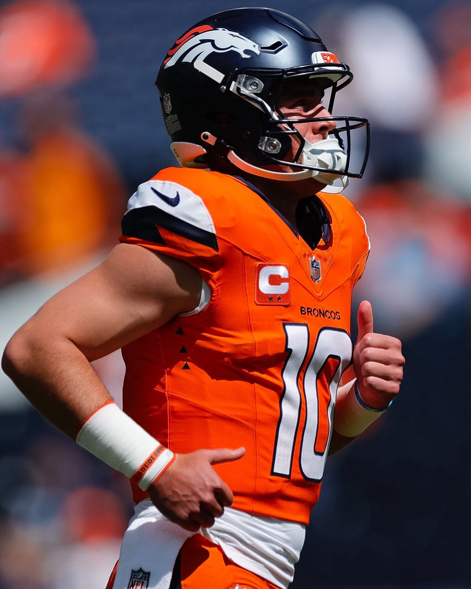 DNVR Broncos tweet media