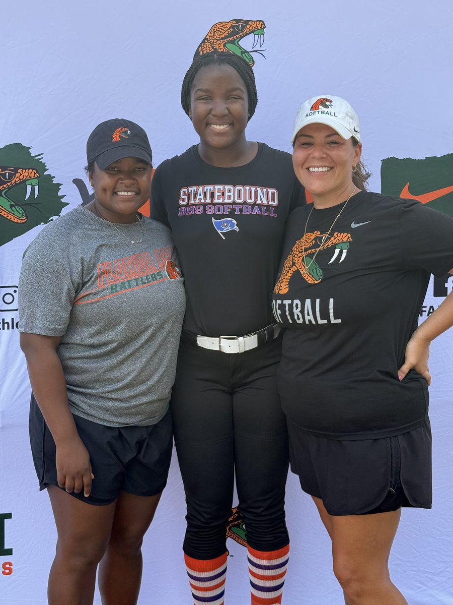 Mallory Blue tweet media