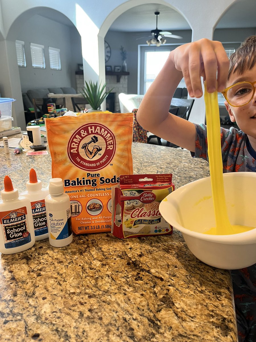 Making slime today! #science #PlayisLearning