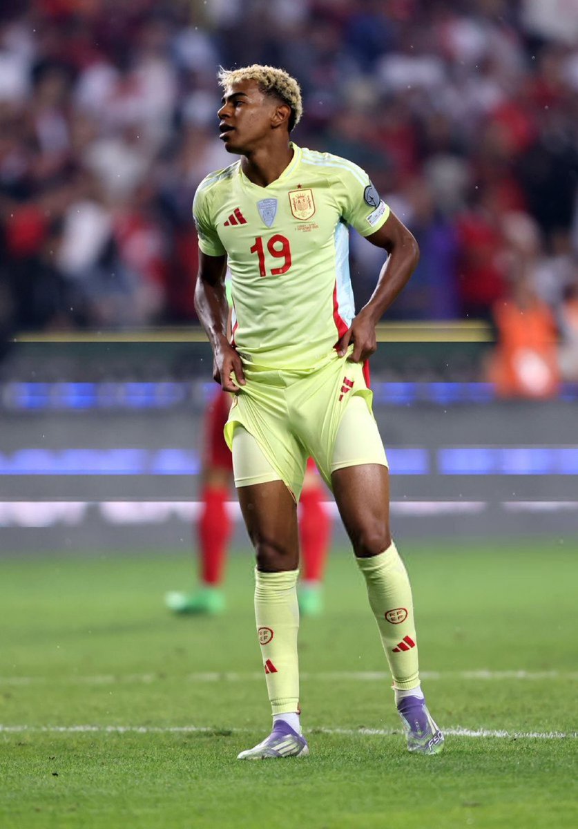 Dribbling Skills Out Of Context (@dribblingooc) on Twitter photo 