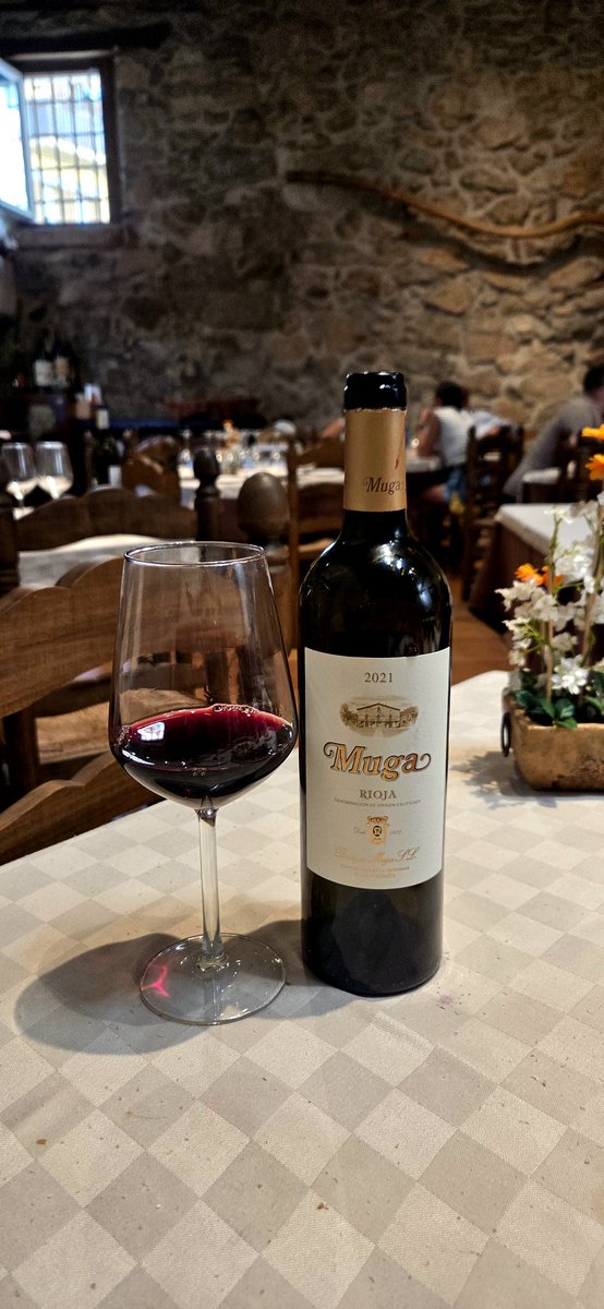 Un Muga para cerrar la semana! Buenas noches #vinovianos 🍷😁
#mimundodelvino
