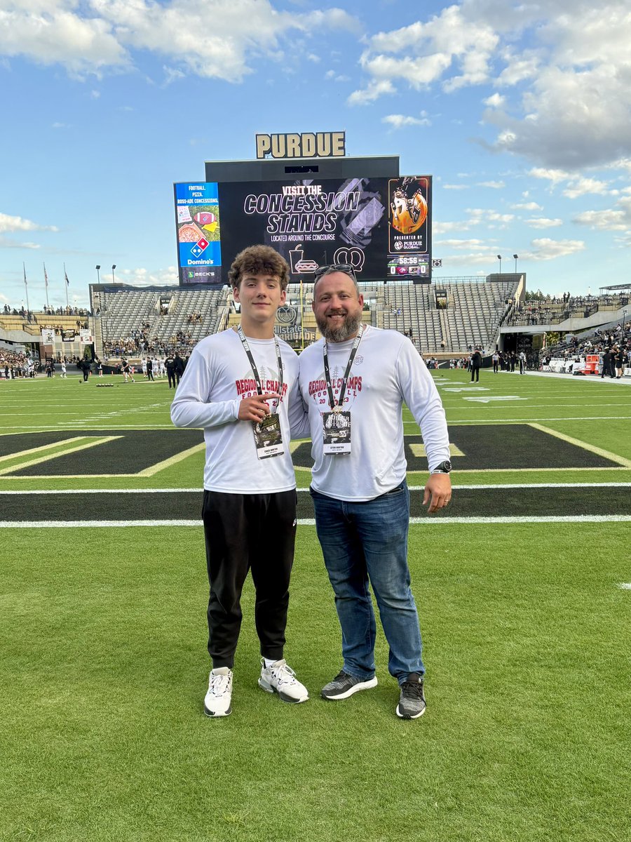 Chase Horton (@chase10horton) on Twitter photo Grateful for the opportunity to experience <a href="/BoilerFootball/">Purdue Football</a> vs Southern Illinois Game Day.
Thank you all! I had a great time! 🏈
<a href="/CoachHinshaw/">Darin Hinshaw</a> <a href="/Coach_NPosey/">Neal Posey</a>
<a href="/Coach_Odom/">Barry Odom</a> <a href="/Coach_Henson/">Josh Henson</a> <a href="/Coach__Lal/">Bilal Marshall</a> <a href="/CoachMonken_/">Travis Monken</a> <a href="/bradodom/">Coach B.O.</a> <a href="/ninko50/">Rob Ninkovich</a>
<a href="/CPdogsfootball/">Crown Point Football</a> <a href="/CPHSSports/">CPHS Athletics</a> <a href="/WERCP/">CP Bulldog Strength</a> <a href="/QBHitList/">QBHitList.com</a> Grateful for the opportunity to experience <a href="/BoilerFootball/">Purdue Football</a> vs Southern Illinois Game Day.
Thank you all! I had a great time! 🏈
<a href="/CoachHinshaw/">Darin Hinshaw</a> <a href="/Coach_NPosey/">Neal Posey</a>
<a href="/Coach_Odom/">Barry Odom</a> <a href="/Coach_Henson/">Josh Henson</a> <a href="/Coach__Lal/">Bilal Marshall</a> <a href="/CoachMonken_/">Travis Monken</a> <a href="/bradodom/">Coach B.O.</a> <a href="/ninko50/">Rob Ninkovich</a>
<a href="/CPdogsfootball/">Crown Point Football</a> <a href="/CPHSSports/">CPHS Athletics</a> <a href="/WERCP/">CP Bulldog Strength</a> <a href="/QBHitList/">QBHitList.com</a>