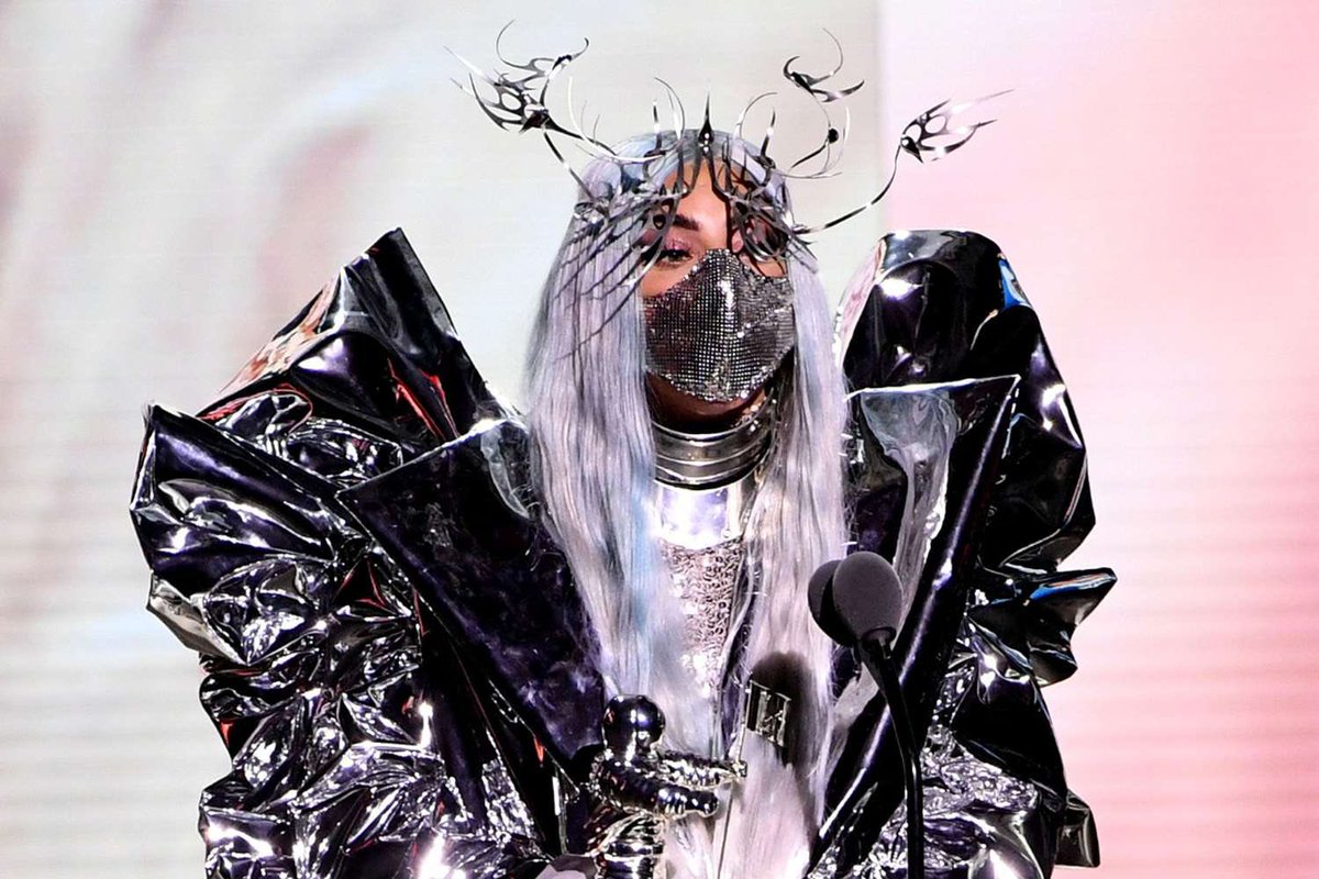 mayhemsos's tweet photo. Reply with #GagaVMAs to get it trending for the queen of the #VMAs https://t.co/1fIk0IkIEQ