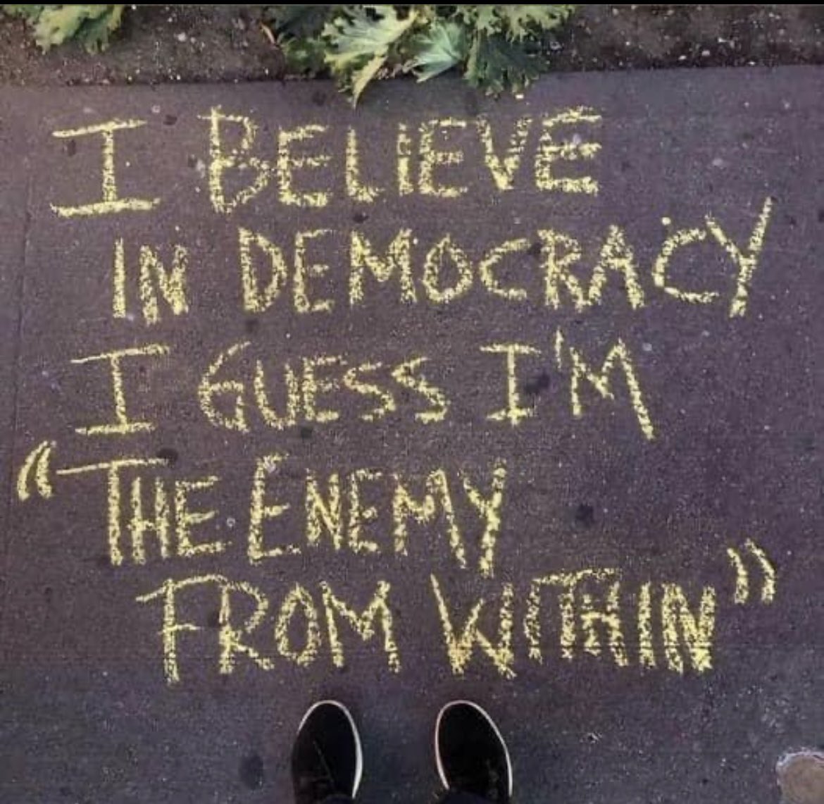 churley7111's tweet photo. Where are all the #NewsReporters ?
Are you so afraid of DJT firing you that you refuse to do your job keeping Americans informed?
@CNN @NEWSMAX @OANN @abcnews @HouseGOP https://t.co/y3IjPB73dN