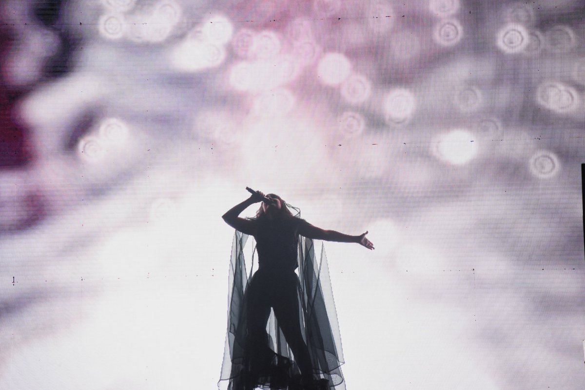 Amaral
Pop Caac
#sevilla