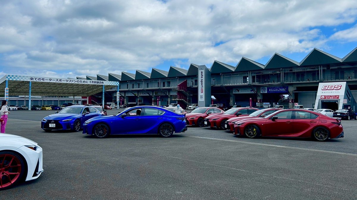 Maverick. tweet media