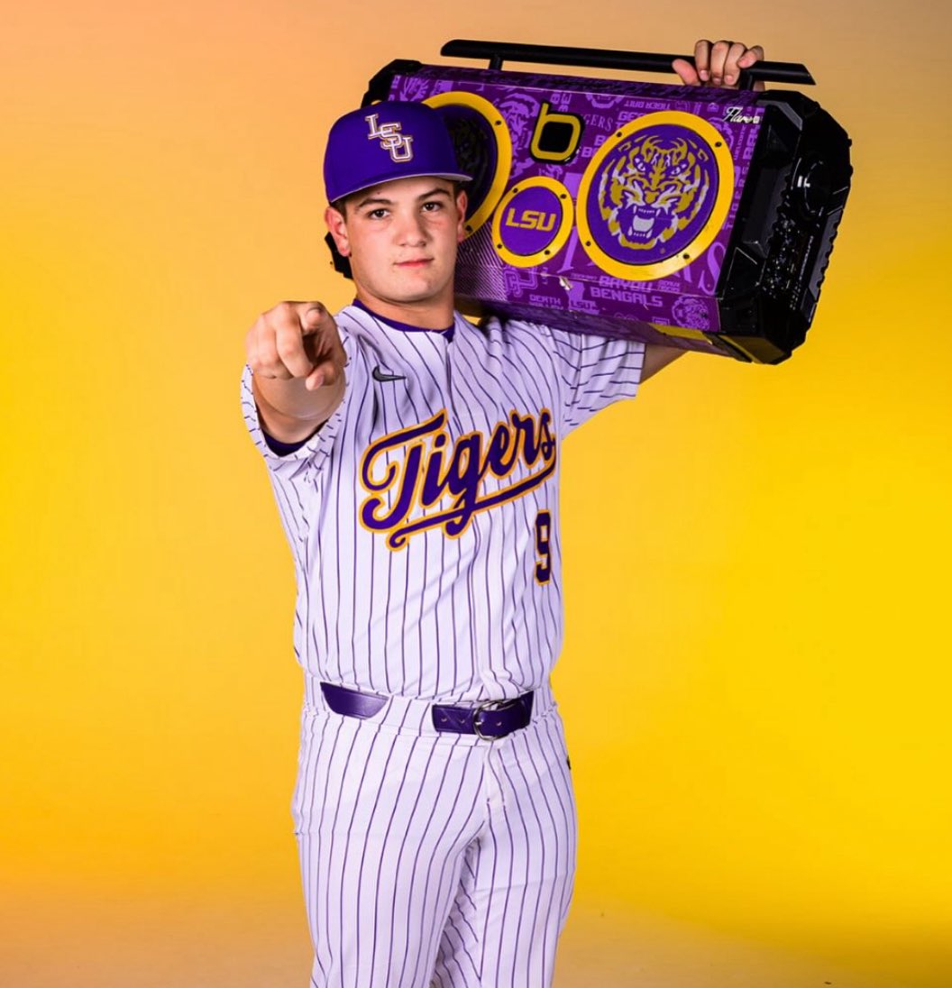 Insidelsubsbl's tweet image. Hahnville slugger Koa Romero (2027) makes it official. Perfect Game’s #5 player in LA finished his sophomore year hitting .484 with 8 HR, 11 2B, 3 3B, and 31 RBI. What a weekend for the #LSUbaseball coaching staff.
🐅4 of 4