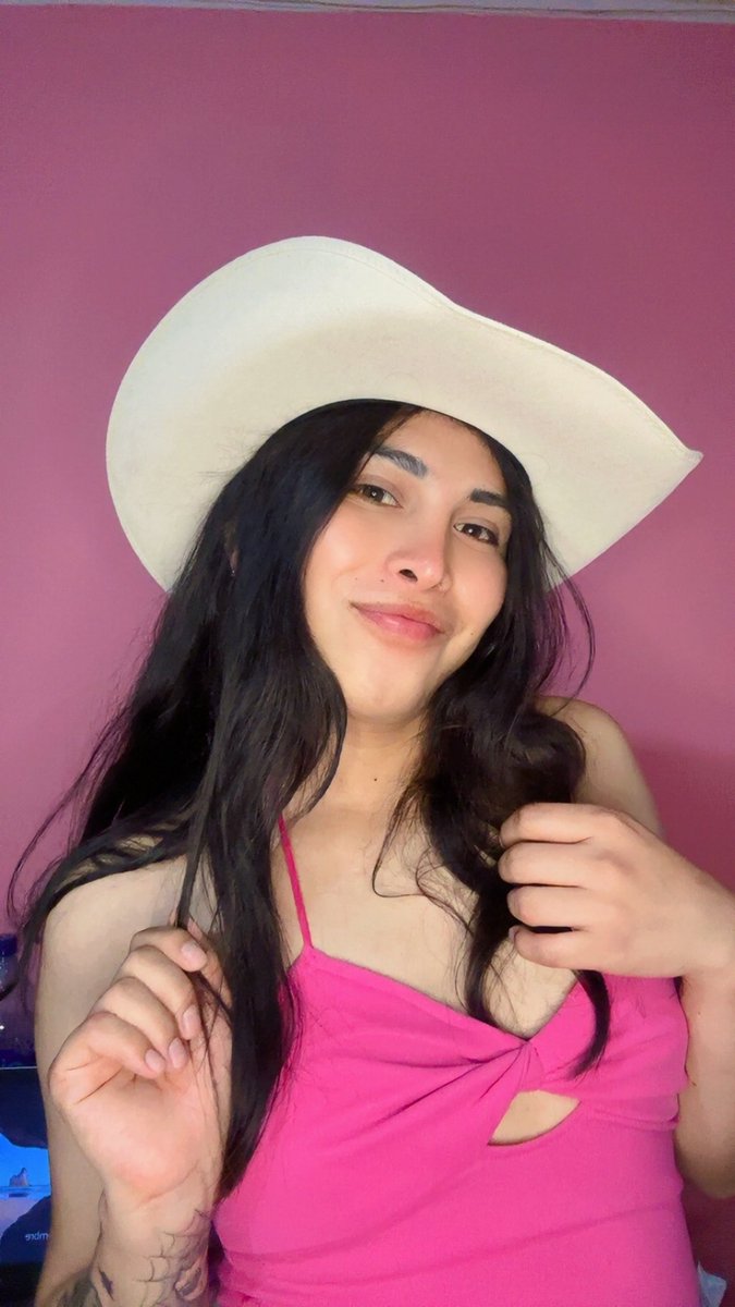 viniahot69's tweet photo. Ajuaaaa 
#transgirl #mtf #maletofemaletransformation #hormonas https://t.co/AbrMVn9Epf