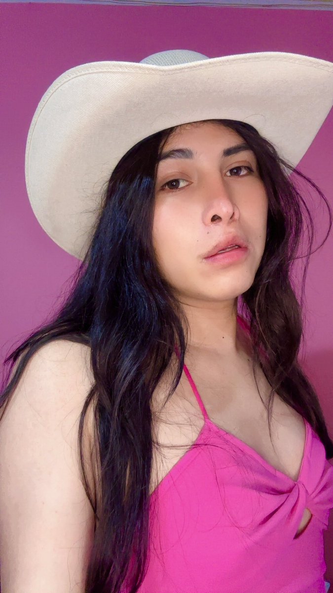 viniahot69's tweet photo. Ajuaaaa 
#transgirl #mtf #maletofemaletransformation #hormonas https://t.co/AbrMVn9Epf