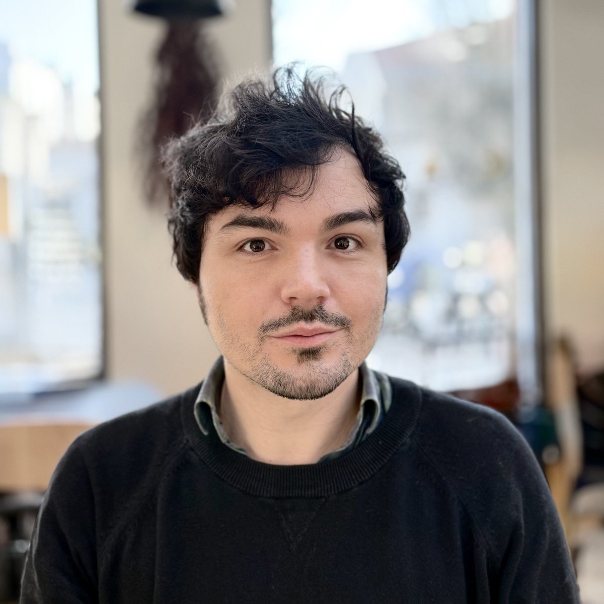 Meet our people: Safet HadžiMuhamedović is an anthropologist of politics and religion, exploring memory, place and belonging in contexts shaped by nationalist violence, forced displacement and environmental change.