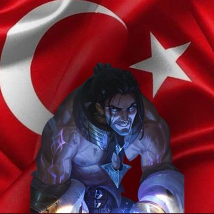 viegodtier's tweet photo. DÜN DE BURADAYDIK, BUGÜN DE ! #CHPTeslimAlınamaz #DARBEVAR #DARBECİAKP https://t.co/EhBIZKKpKh